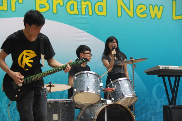 20130911 student clubs recruitment12