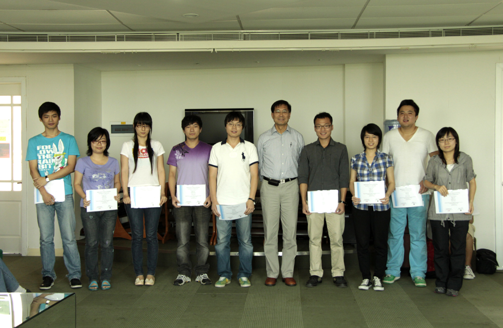 20110527-150036.jpg 20110527-150036.jpg