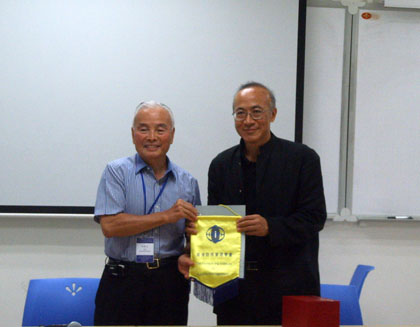 20070614-02001.jpg 20070614-02001.jpg