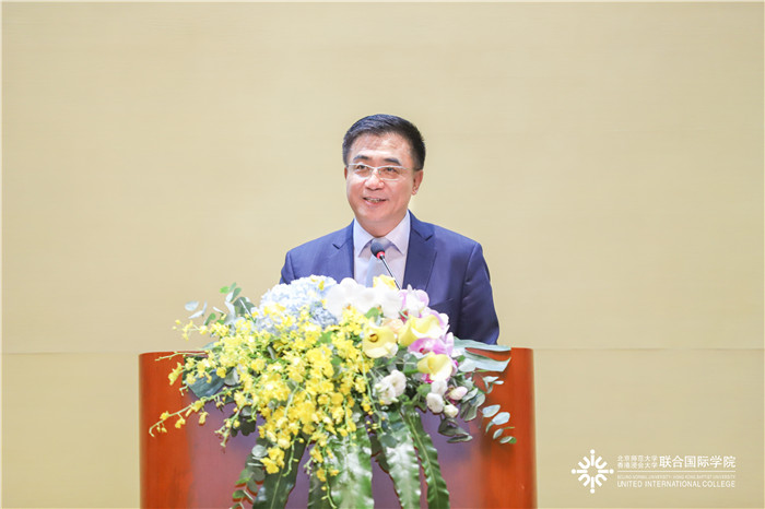 PresiTang at forum01