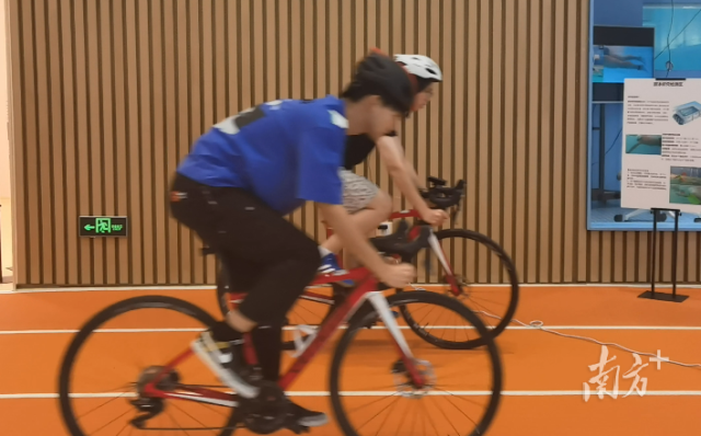 团队进行实地测试。