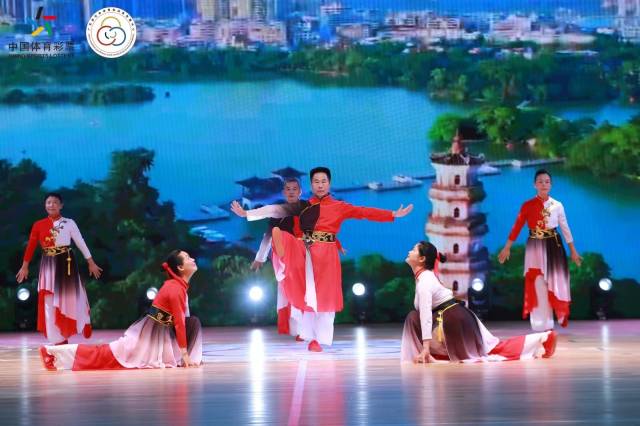 参赛者在比赛中