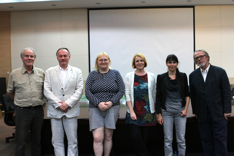 20111107-120918.jpg 20111107-120918.jpg