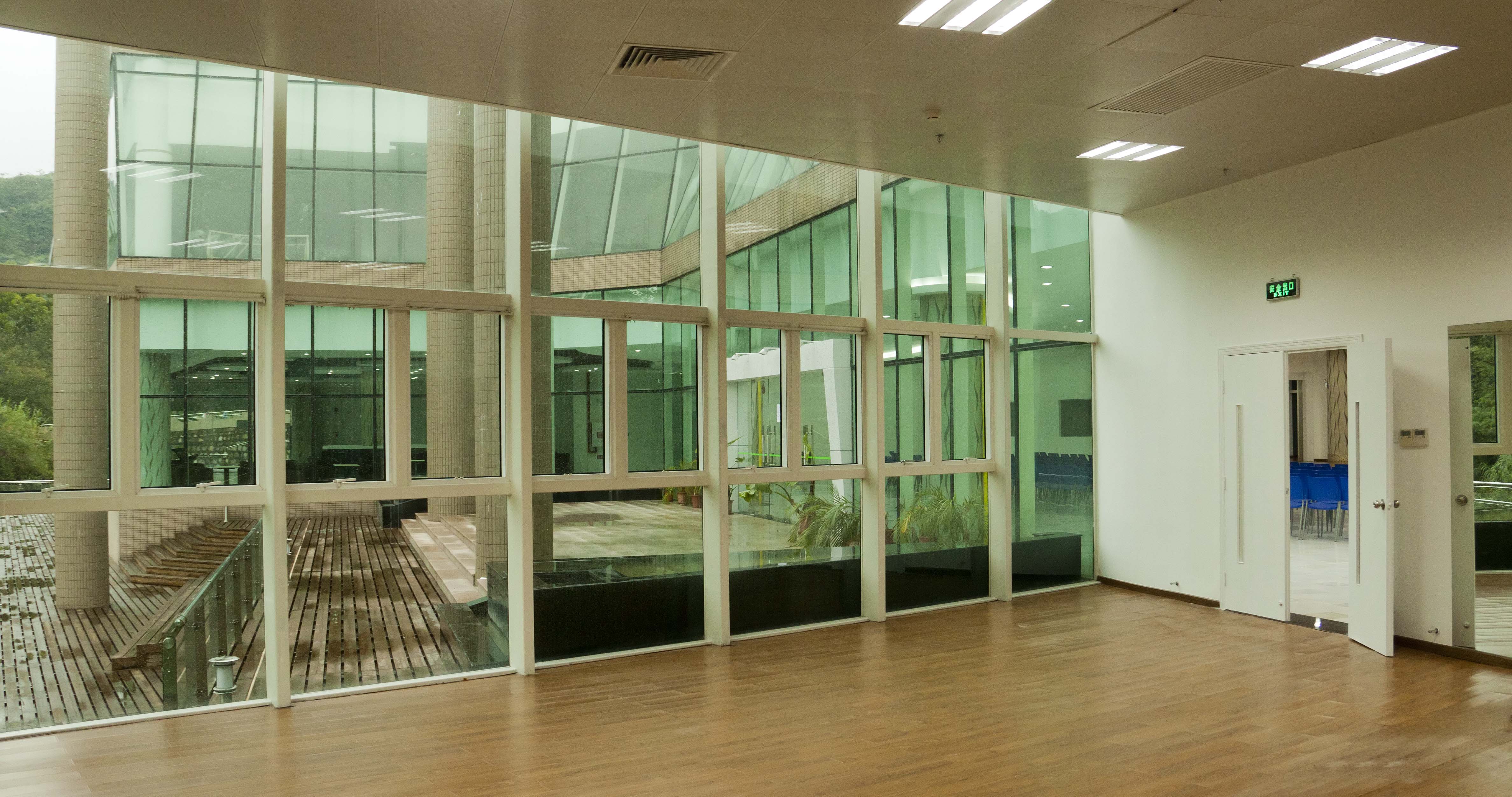 20111024-165606.jpg 20111024-165606.jpg