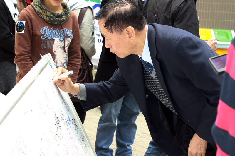 20110330-134650.jpg 20110330-134650.jpg