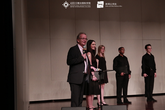 2Q2A0004 副本 副本